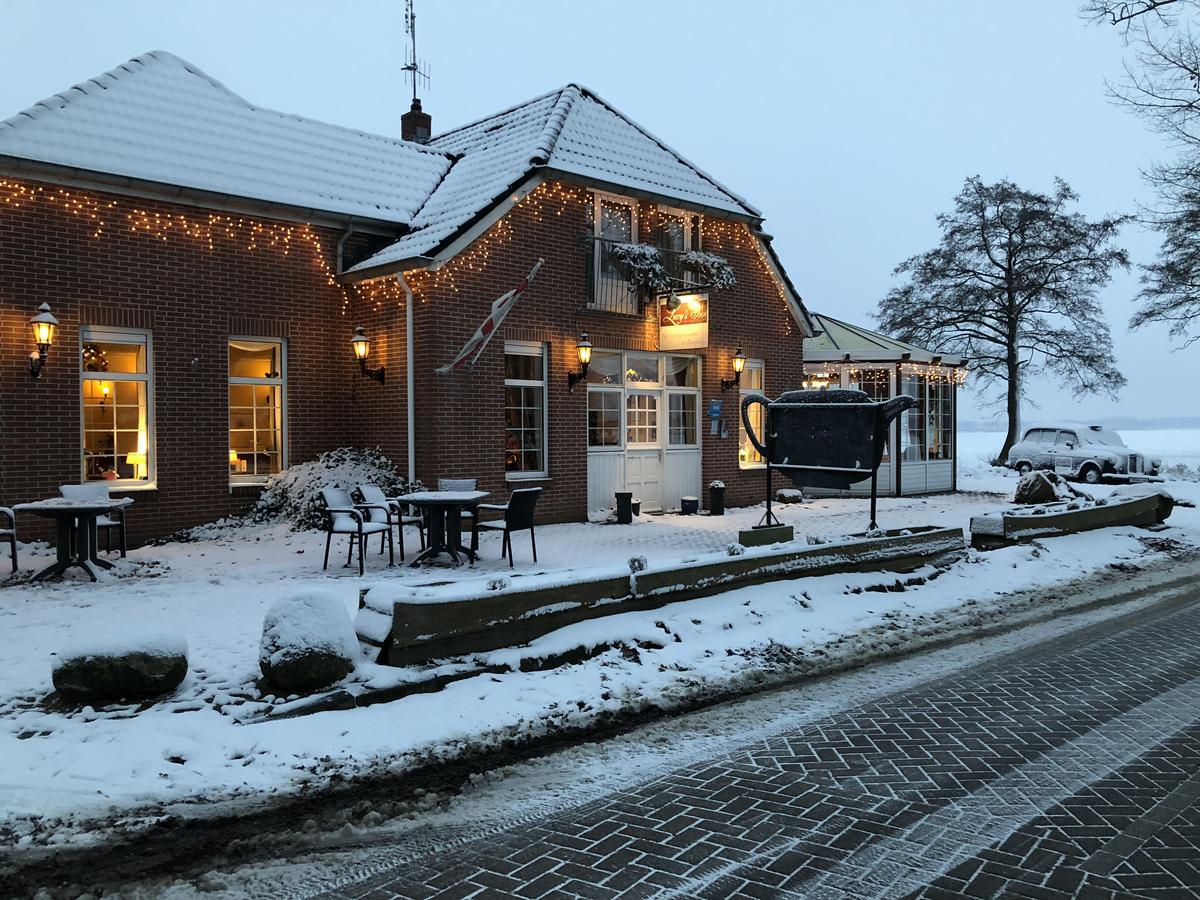 Lucy'S Inn Eesergroen Exterior photo